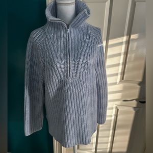 Ann Taylor Medium chunky warm wool sweater